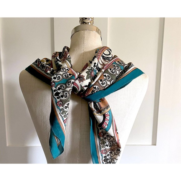 Vintage Ornate Pattern Scarf with Turquoise Border - Picture 7 of 10